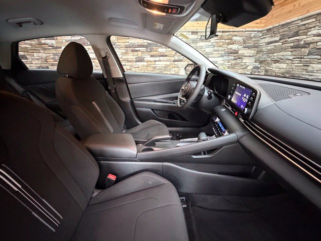 Certified 2023 Hyundai Elantra SEL w/ Cargo Package FWD image 16