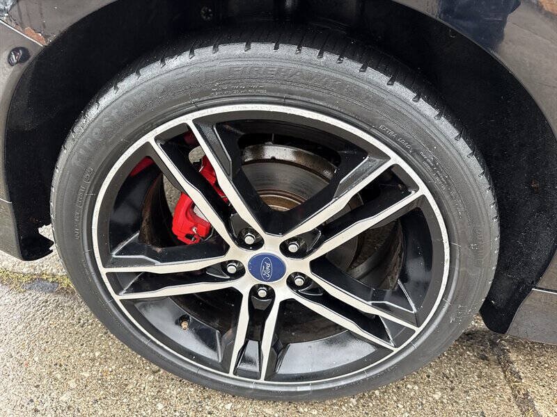 Used 2016 Ford Focus ST w/ Equipment Group 401A FWD image 14