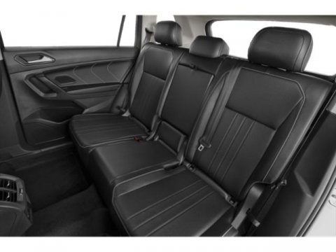 Used 2023 Volkswagen Tiguan SE w/ Panoramic Sunroof Package AWD/4WD image 13