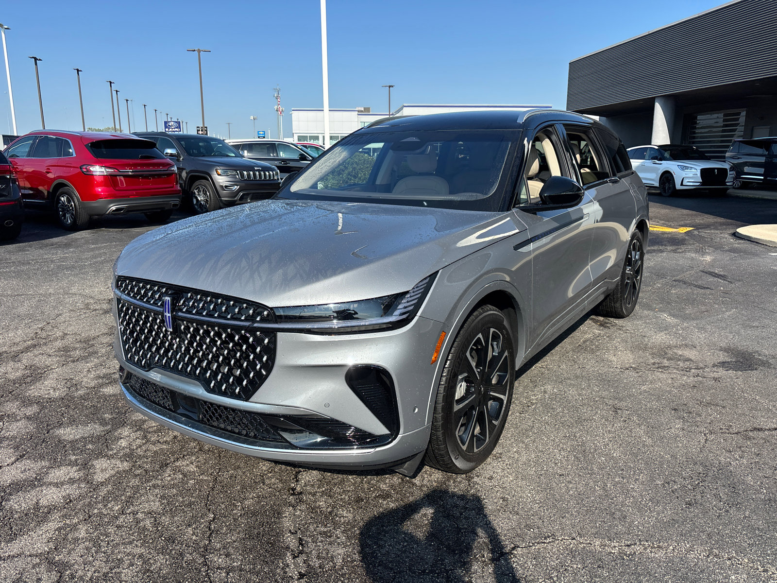 Certified 2024 Lincoln Nautilus Reserve AWD/4WD image 3