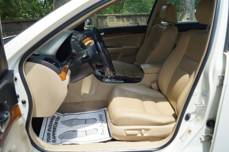 Used 2006 Acura TSX w/ Navigation image 18