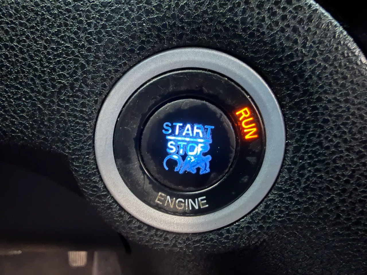 Used 2012 Chrysler 300 S RWD image 41