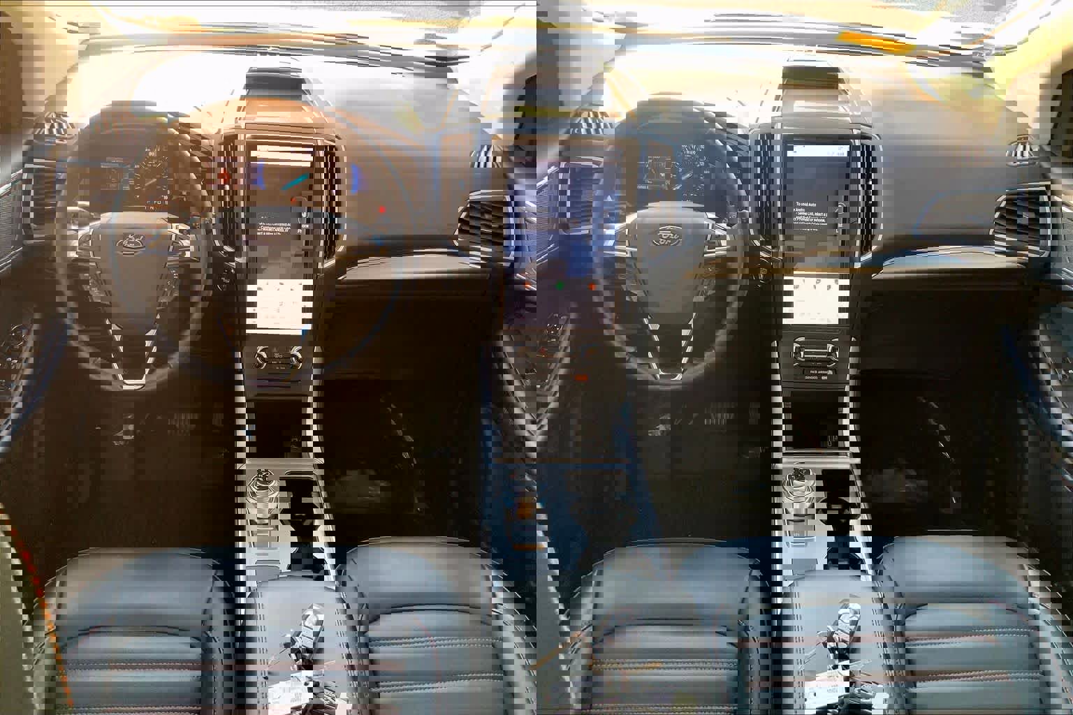 Used 2024 Ford Edge SEL w/ Sport Appearance Package image 15