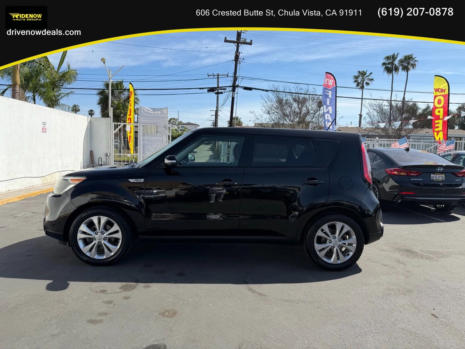 Used 2014 Kia Soul + w/ Audio Package FWD image 8