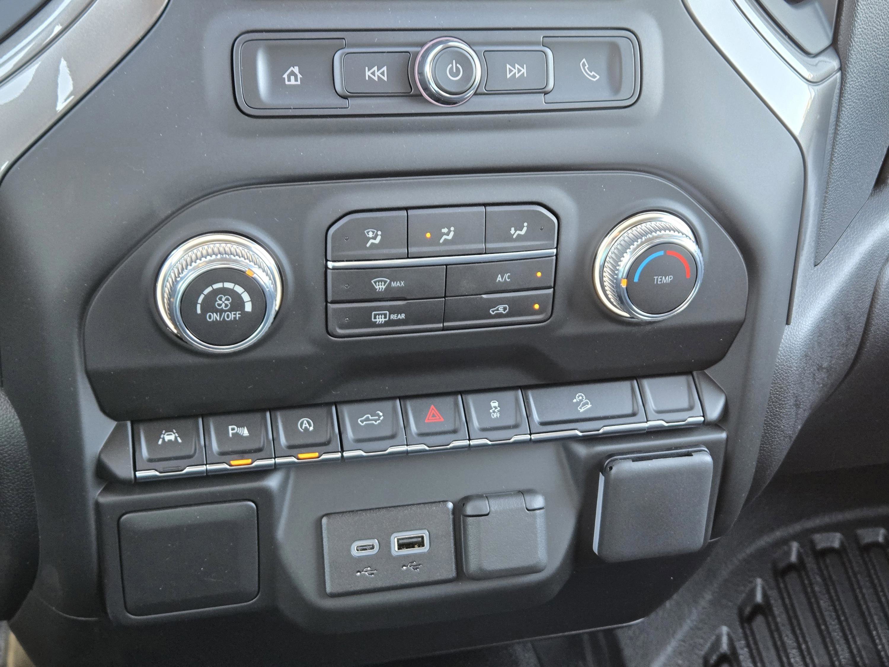 New 2026 GMC Sierra 1500 Pro w/ Pro Value Package image 27