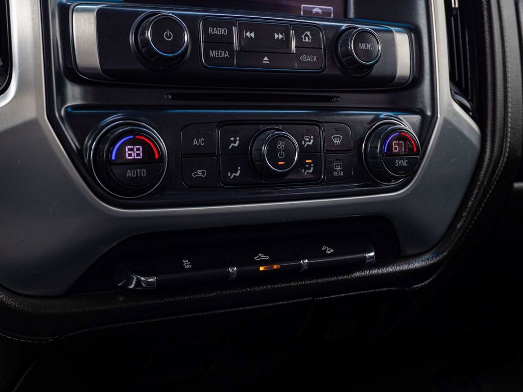 Used 2019 GMC Sierra 1500 SLE w/ SLE Value Package image 22