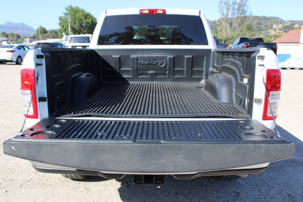 Used 2024 RAM 2500 Big Horn AWD/4WD image 9