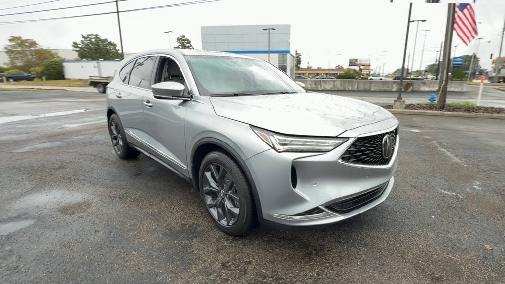 Used 2023 Acura MDX w/ Technology Package AWD/4WD image 2