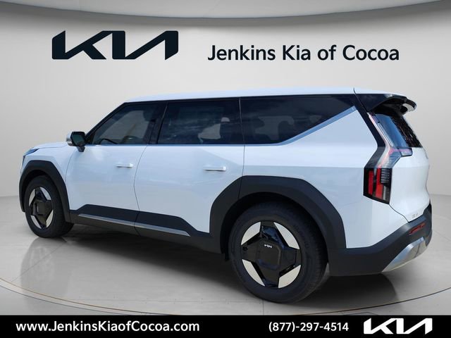 New 2026 Kia EV9 Light RWD image 8