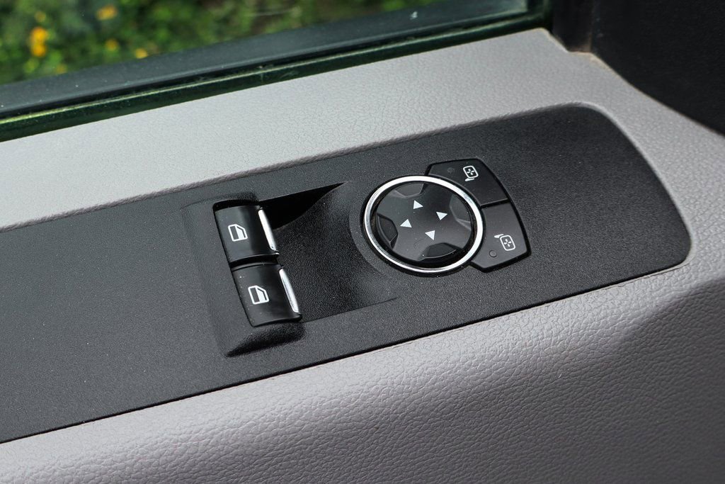 Used 2019 Ford F550 2WD Regular Cab Super Duty image 17