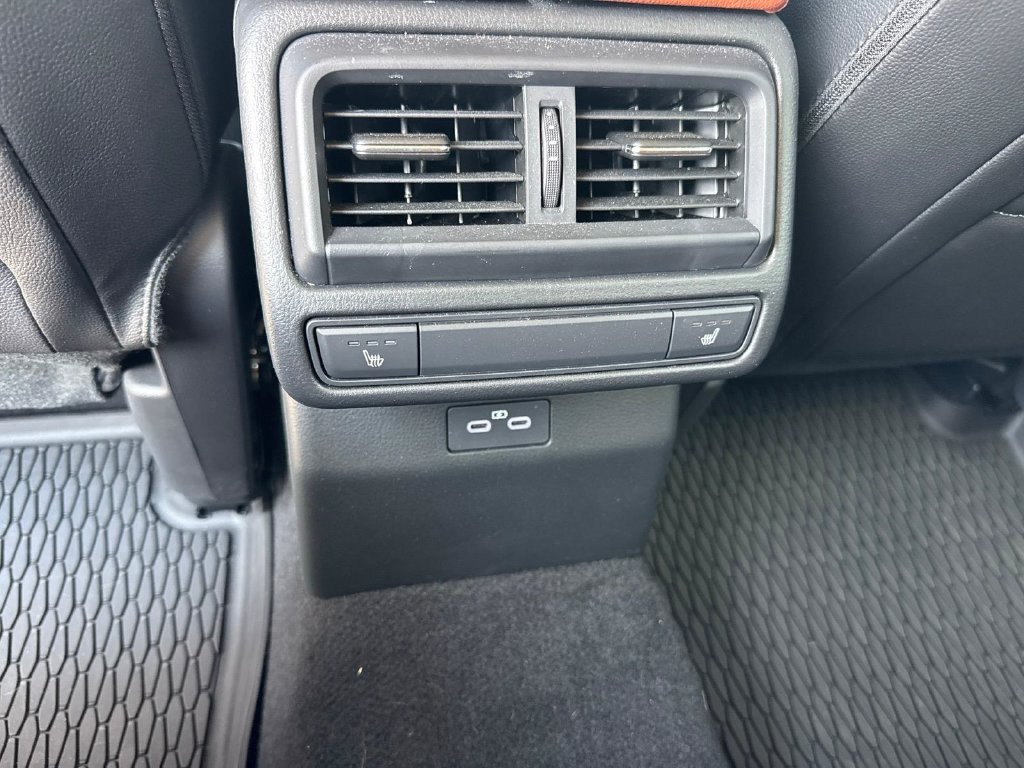 Certified 2025 MAZDA CX-50 AWD 2.5 Turbo w/ Weather Package image 12