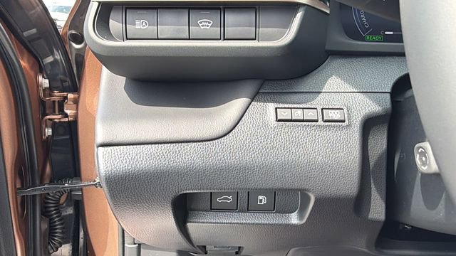 New 2026 Toyota Crown Platinum image 20