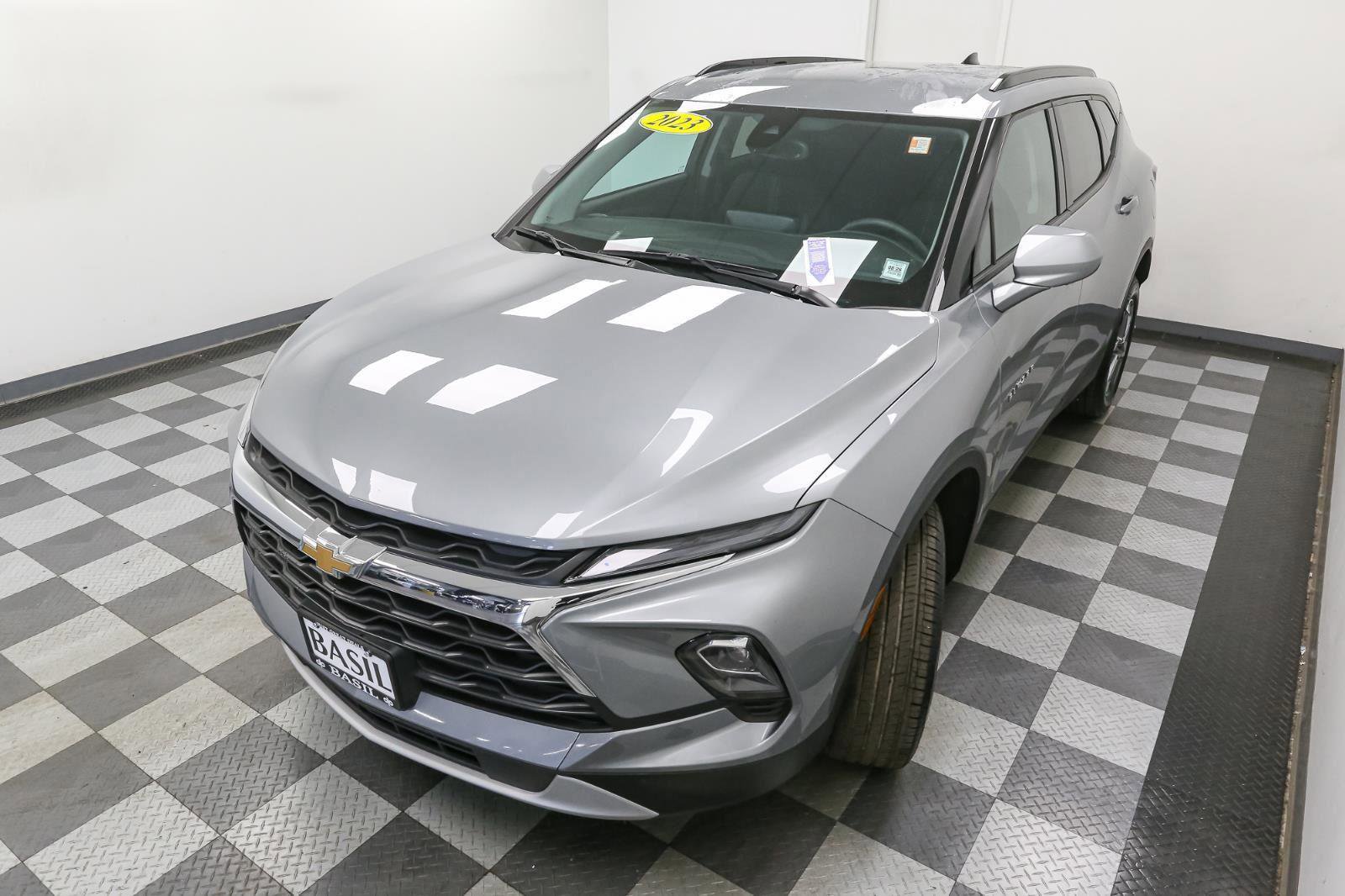 Used 2023 Chevrolet Blazer LT w/ Convenience Package image 8