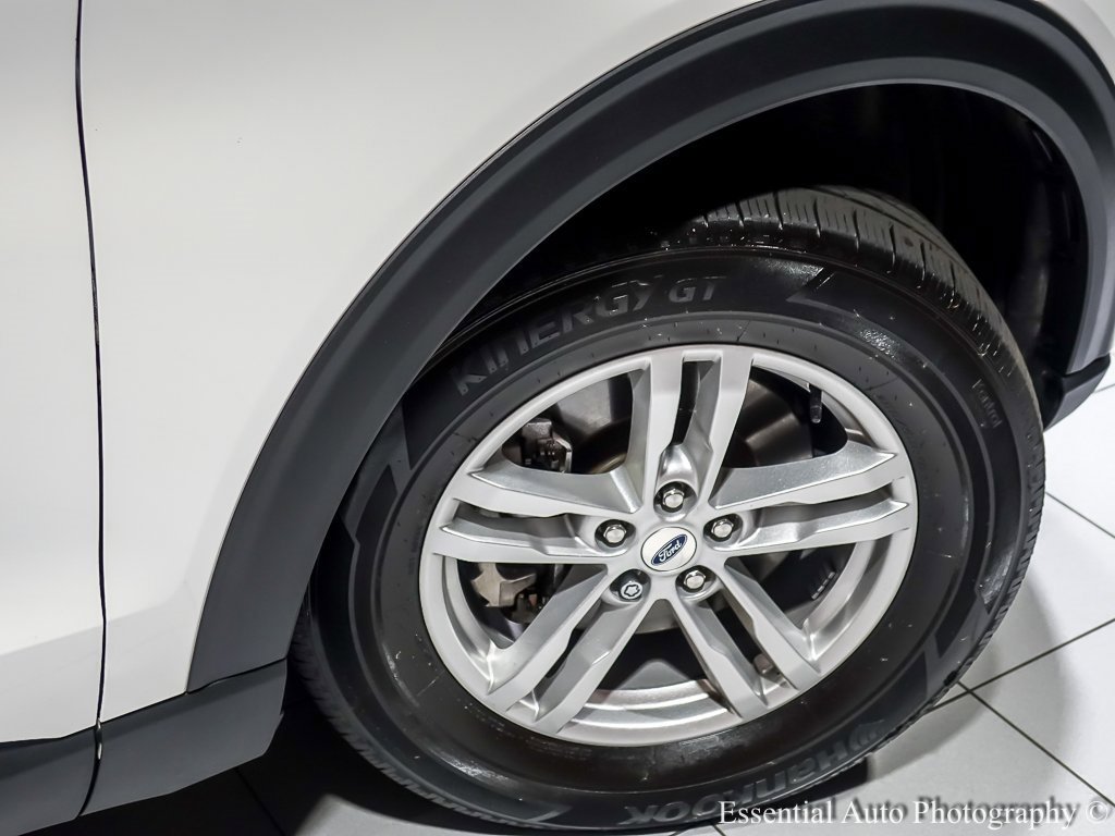 Used 2022 Ford Explorer XLT w/ Equipment Group 202A image 14