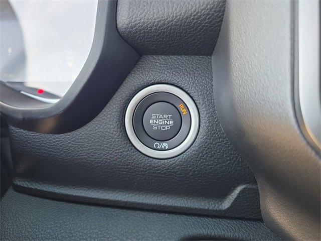 New 2026 RAM 1500 4x4 Crew Cab image 25