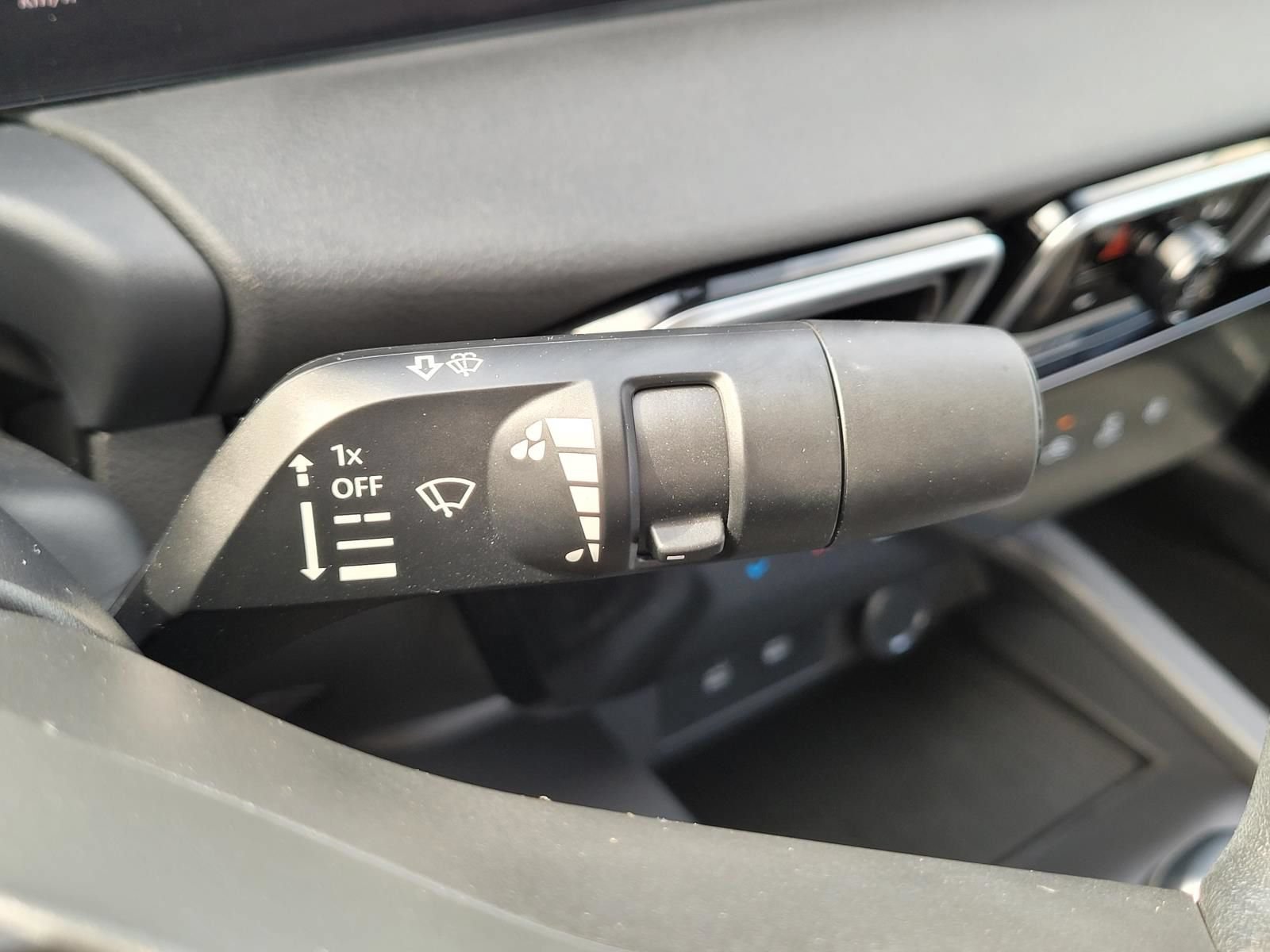 Used 2026 Nissan Sentra SV w/ Floor Mat Package FWD image 30