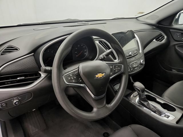 Used 2024 Chevrolet Malibu LS w/ Driver Confidence Package FWD image 18
