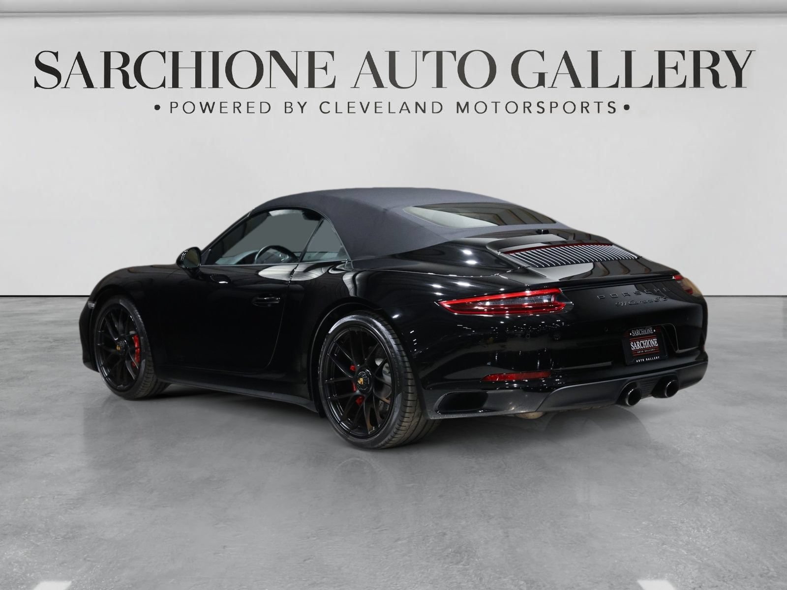 Used 2017 Porsche 911 Carrera GTS RWD image 2
