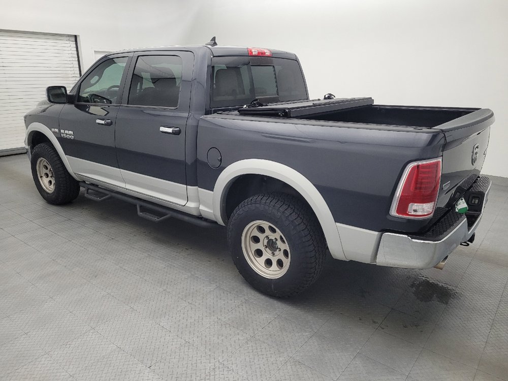 Used 2016 RAM 1500 Laramie AWD/4WD image 3
