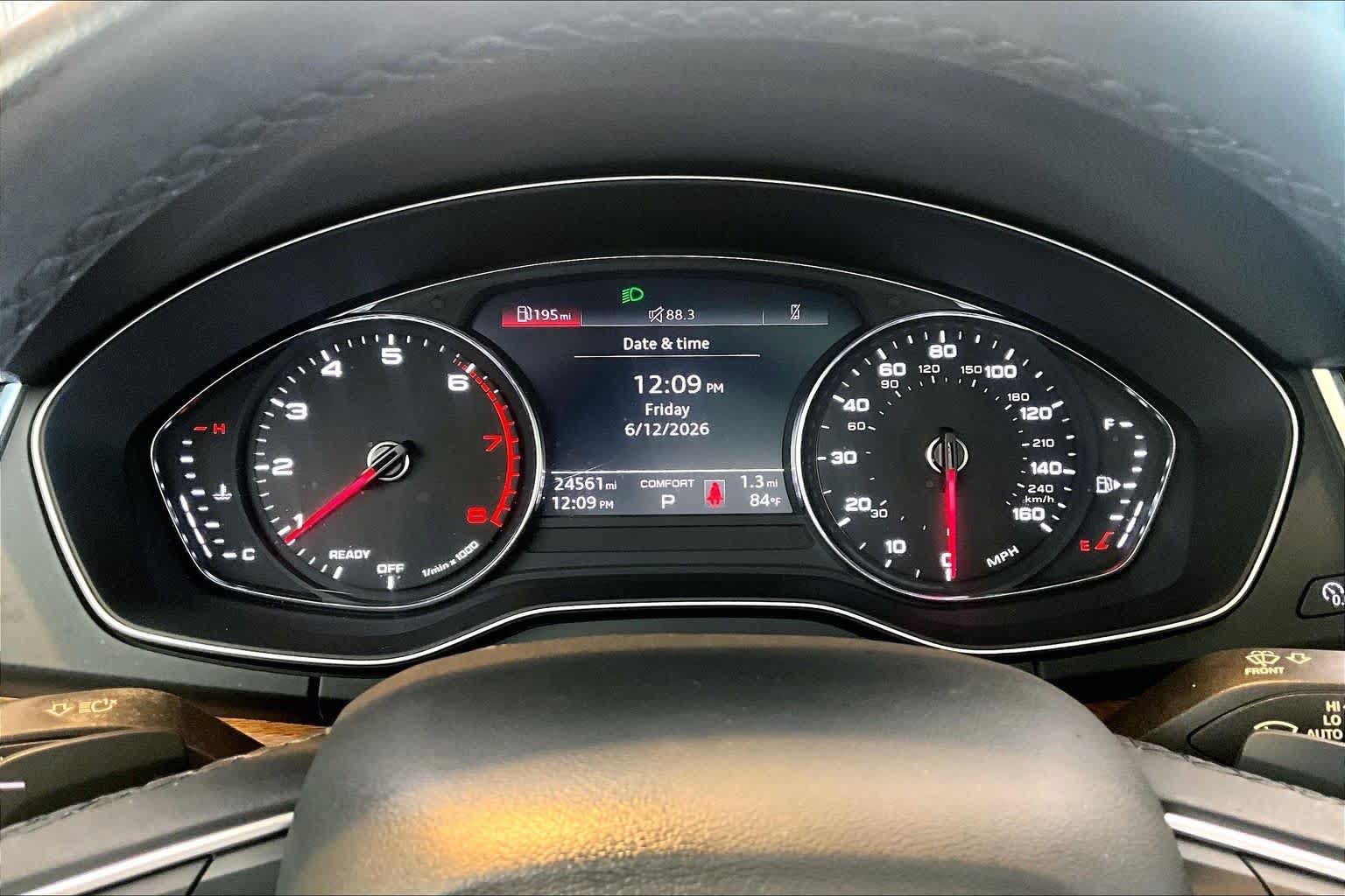 Used 2023 Audi Q5 2.0T Premium w/ Convenience Package AWD/4WD image 26
