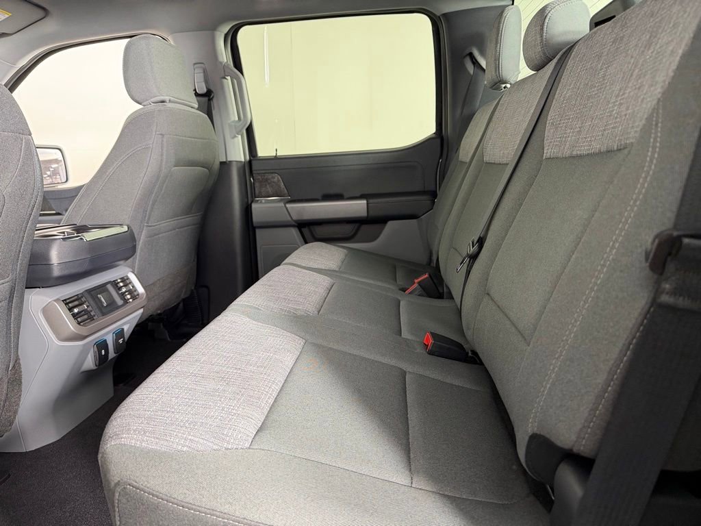 Used 2023 Ford F150 Lightning XLT image 26