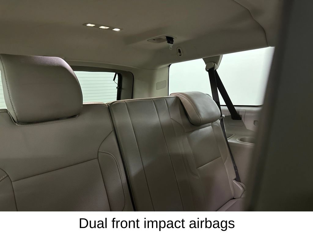 Used 2017 Chevrolet Suburban Premier AWD/4WD image 30