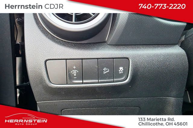 Used 2023 Hyundai Kona SEL w/ Cargo Package AWD/4WD image 17