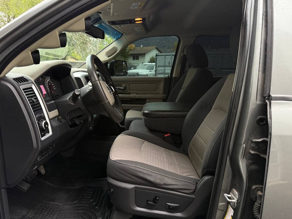 Used 2011 RAM 3500 SLT w/ Protection Group AWD/4WD image 29