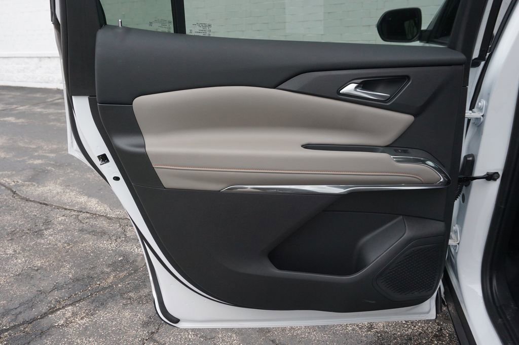 New 2026 Chevrolet Traverse LT image 22