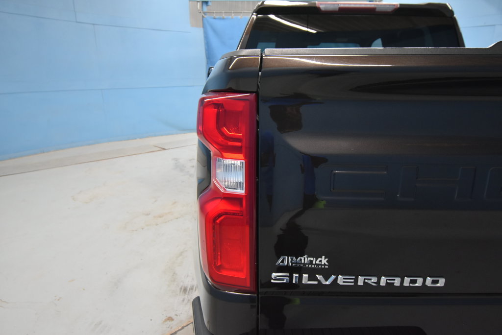 Used 2019 Chevrolet Silverado 1500 LT Trail Boss w/ Convenience Package AWD/4WD image 42