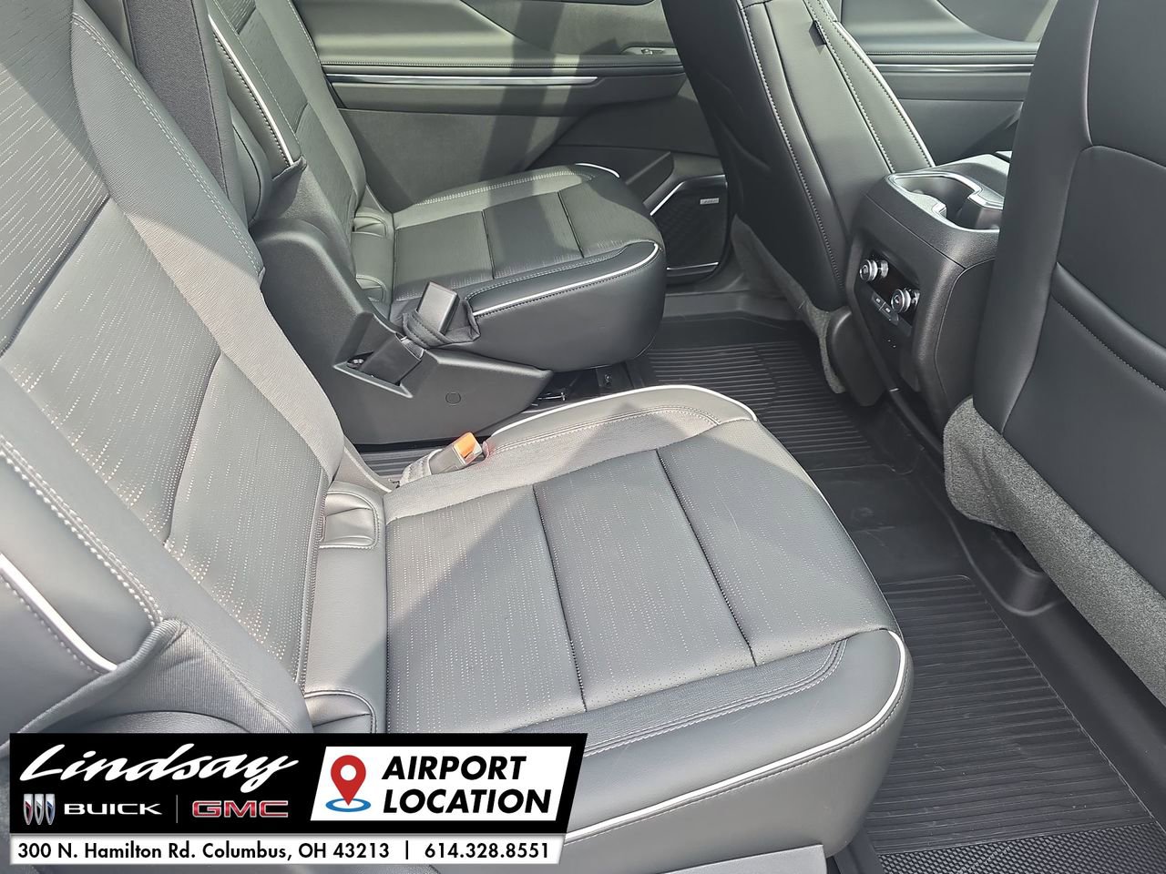 New 2026 Buick Enclave Sport Touring w/ Power Package image 28
