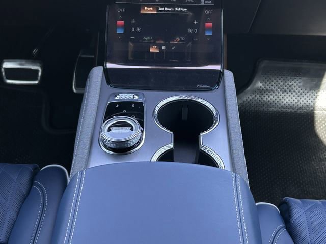 New 2026 Cadillac Vistiq Premium Luxury AWD/4WD image 20