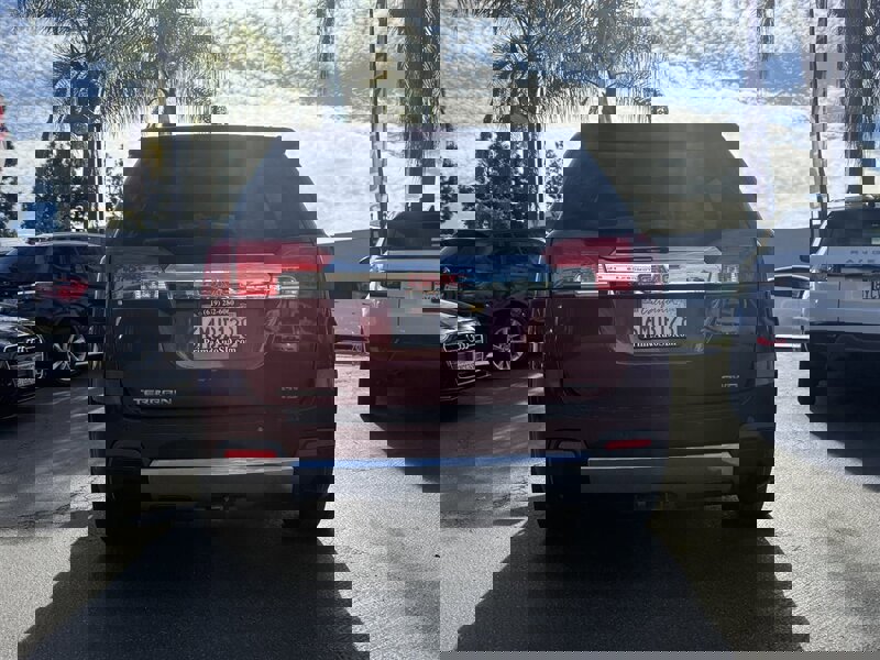 Used 2011 GMC Terrain SLT w/ Cargo Package image 18