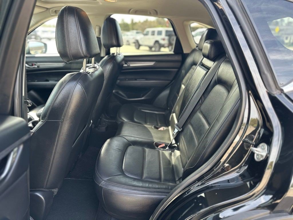 Used 2023 MAZDA CX-5 AWD 2.5 S w/ Premium Package image 29
