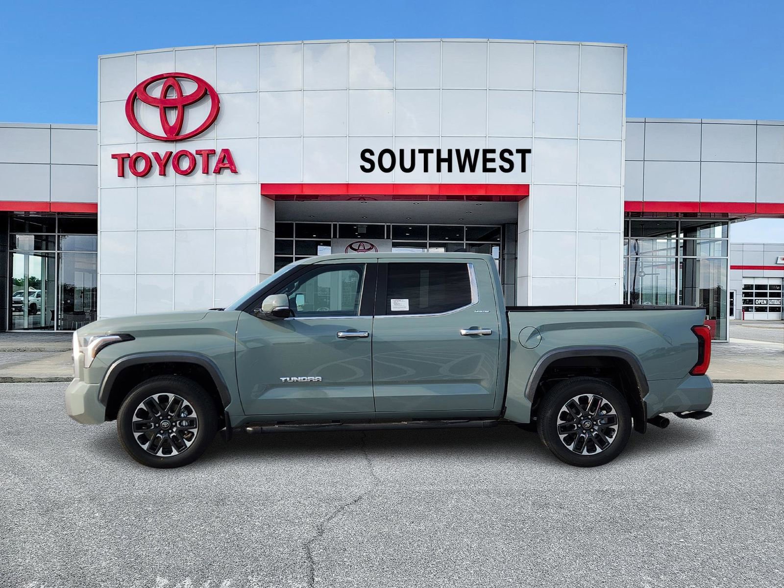 New 2026 Toyota Tundra Limited w/ Power Package image 3
