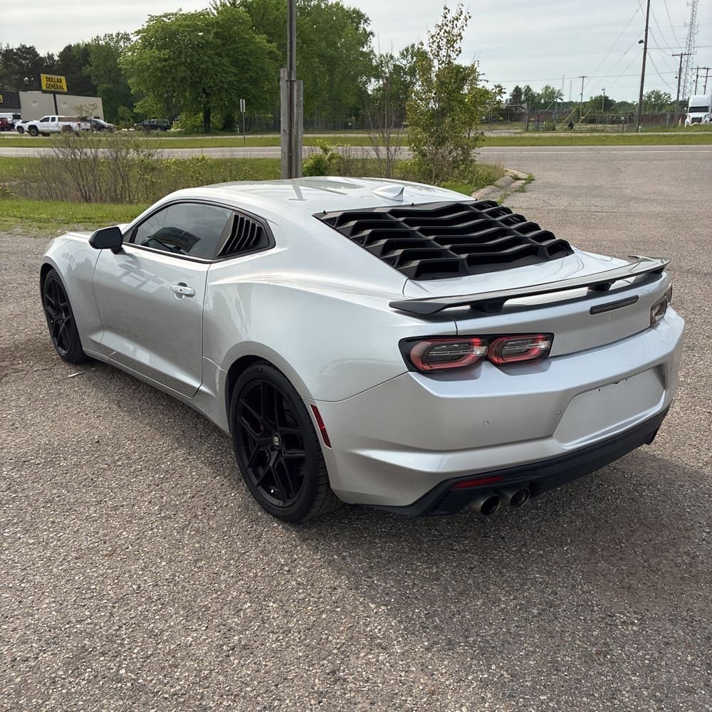 Used 2019 Chevrolet Camaro SS RWD image 4