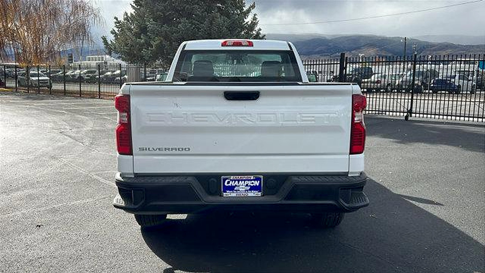 New 2026 Chevrolet Silverado 1500 W/T image 6