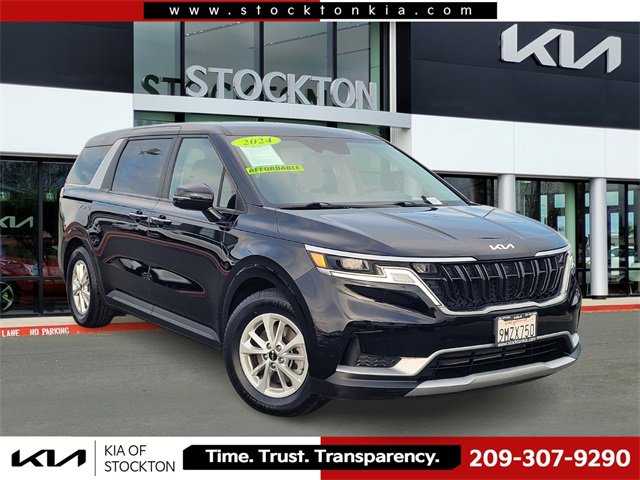 Used 2024 Kia Carnival LX video 1