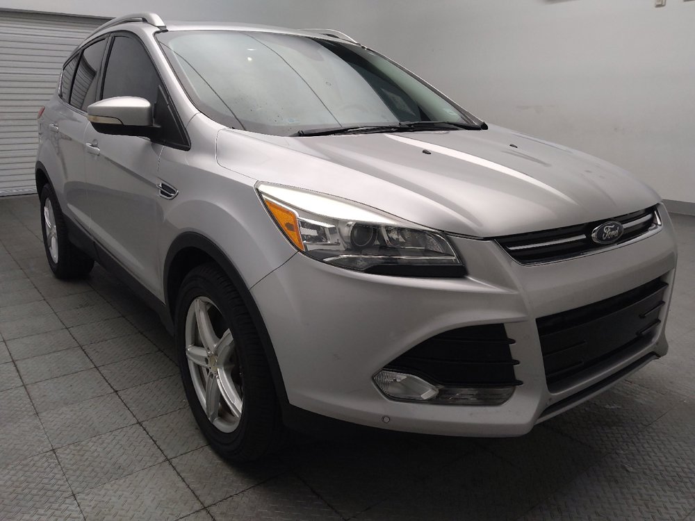 Used 2016 Ford Escape Titanium w/ Equipment Group 301A FWD image 13