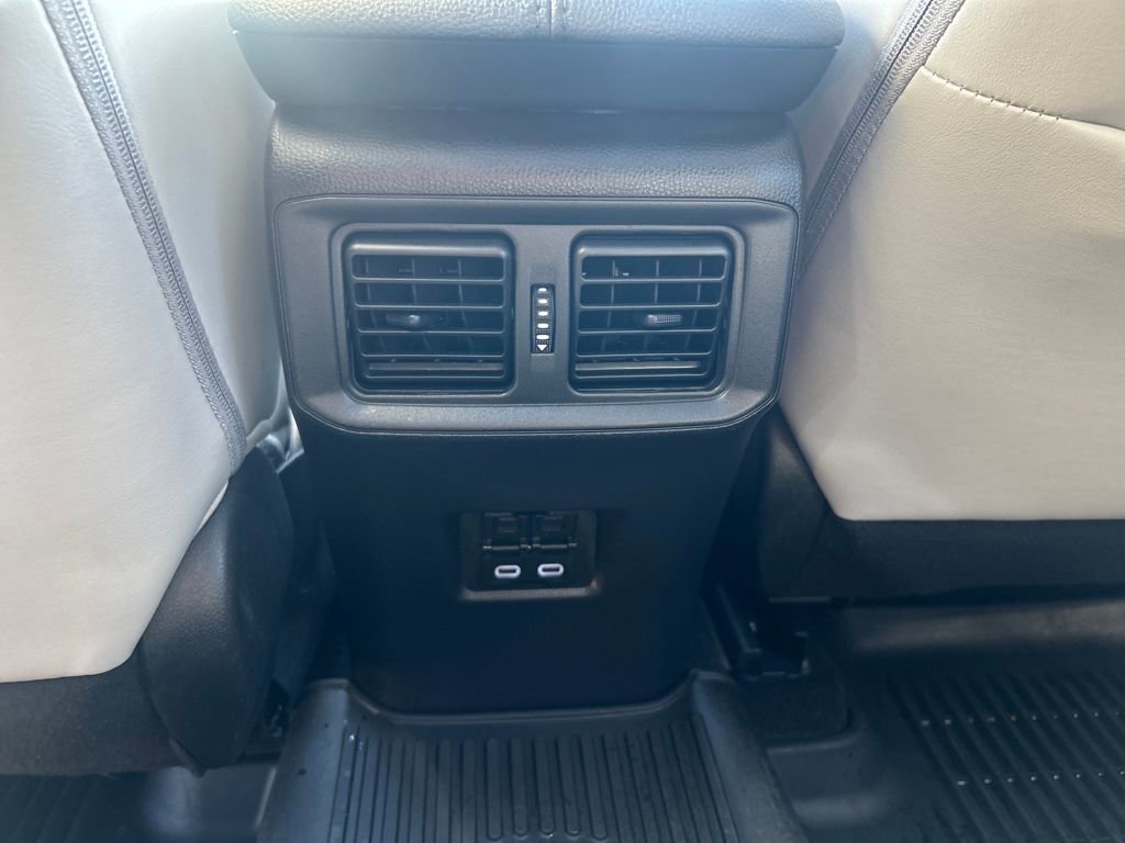 Used 2023 Toyota RAV4 Limited image 37