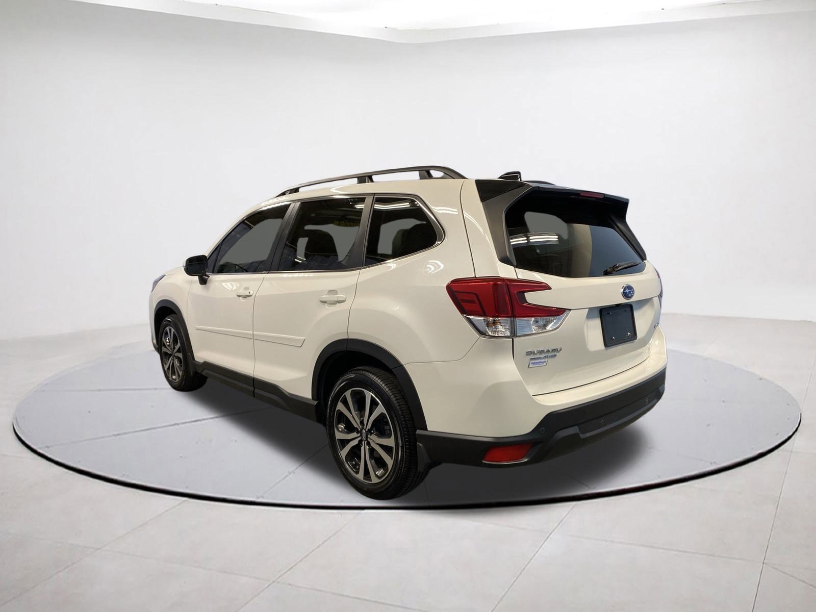 Used 2024 Subaru Forester Limited image 4