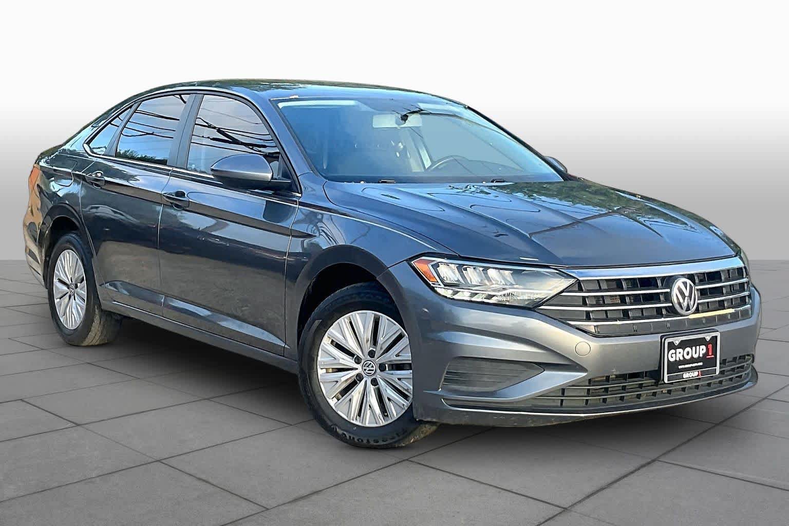 Used 2020 Volkswagen Jetta S w/ Driver Assistance Package FWD image 3