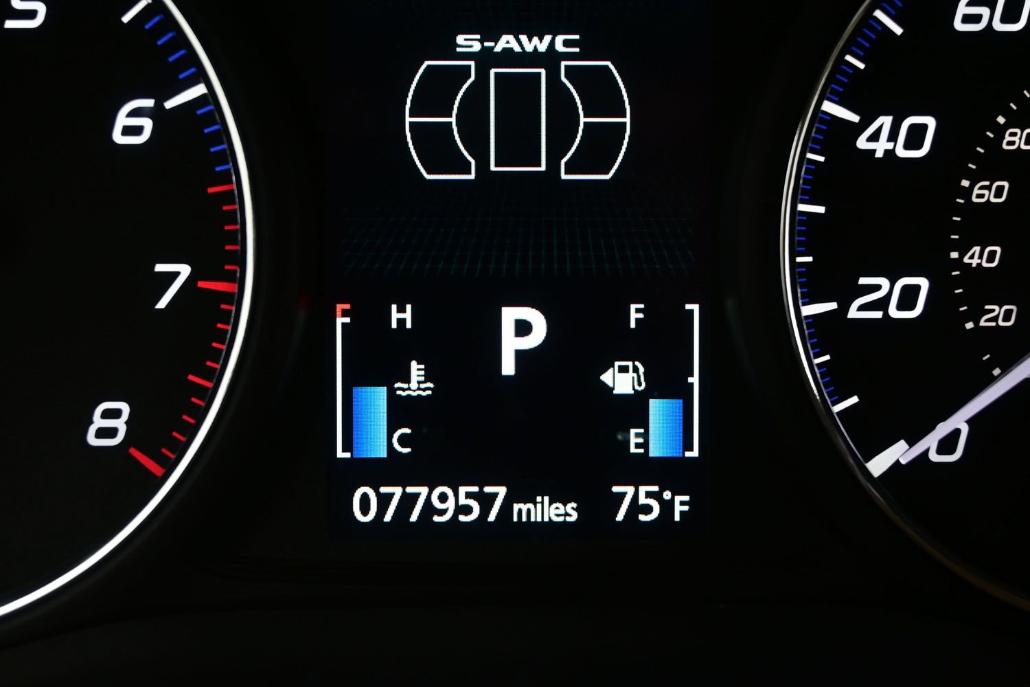 Used 2015 Mitsubishi Outlander SE AWD/4WD image 28