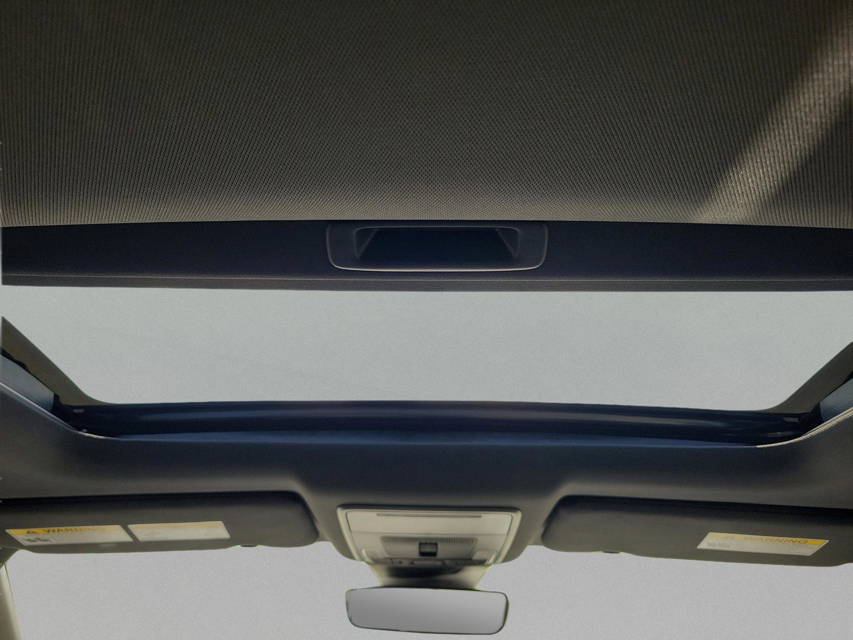 Used 2025 Honda CR-V Sport-L image 11