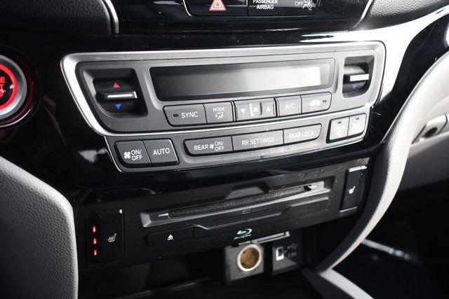 Used 2019 Honda Pilot Touring image 24