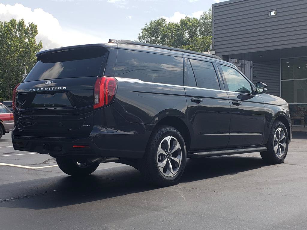 New 2027 Ford Expedition Max Active AWD/4WD image 4