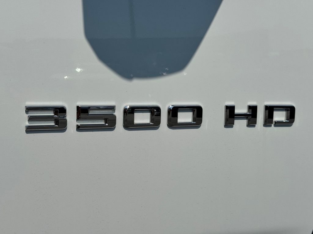 Used 2024 Chevrolet Silverado 3500 LT image 12