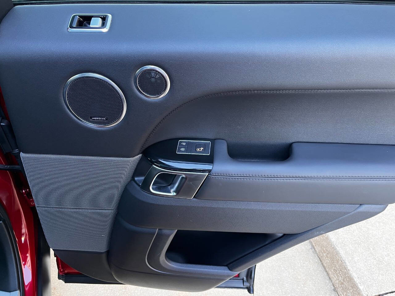 Used 2021 Land Rover Range Rover Sport HSE Silver Edition image 23