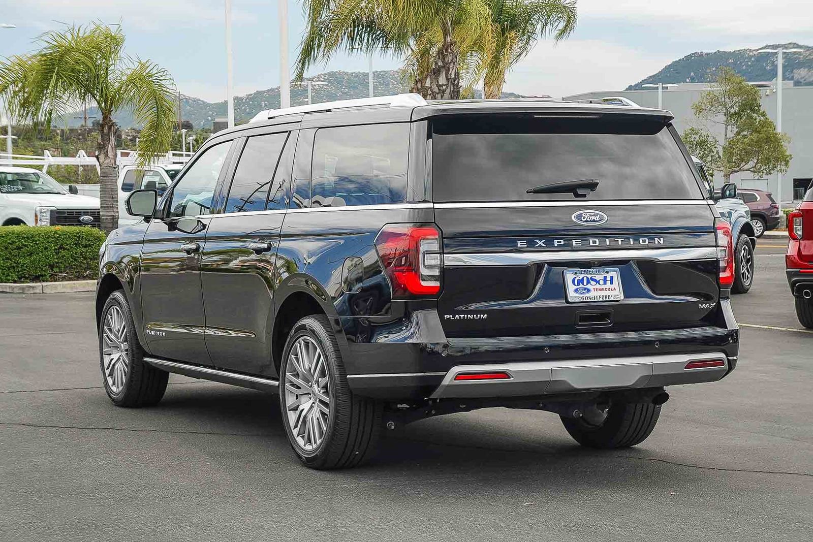 Certified 2023 Ford Expedition Max Platinum AWD/4WD image 6