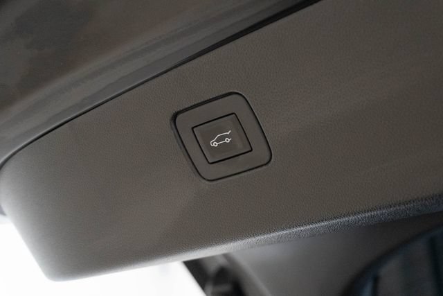 Used 2025 Buick Envista Sport Touring w/ Convenience II Package FWD image 15